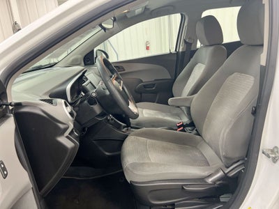 2017 Chevrolet Sonic LT