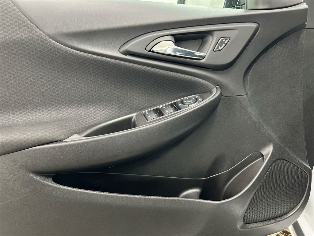 2022 Chevrolet Malibu LS