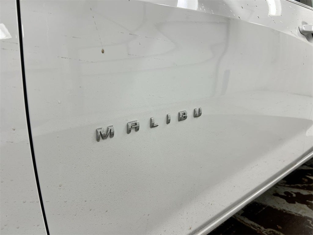 2022 Chevrolet Malibu LS