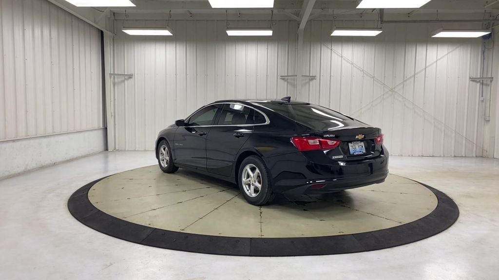 2018 Chevrolet Malibu LS