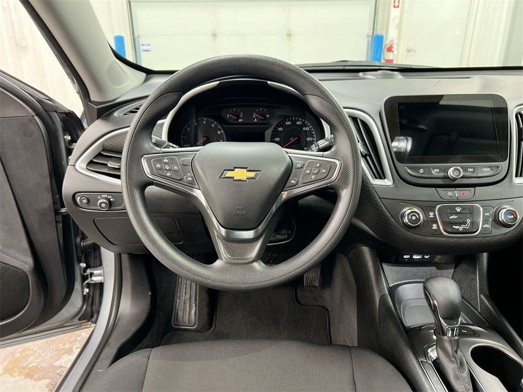 2024 Chevrolet Malibu LS