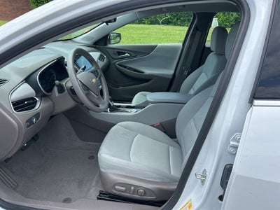 2022 Chevrolet Malibu LS