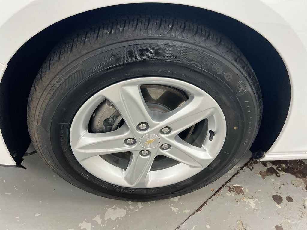 2023 Chevrolet Malibu LS