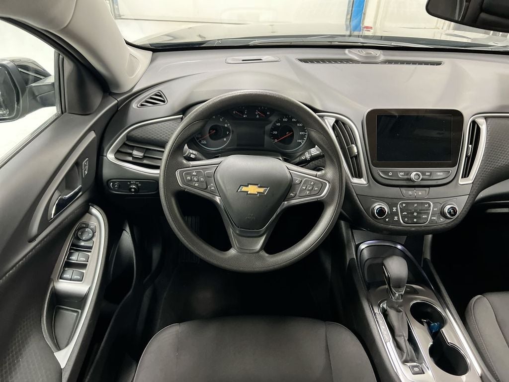 2025 Chevrolet Malibu LT