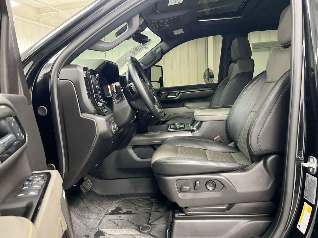 2025 Chevrolet Silverado 2500HD ZR2