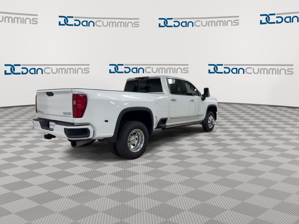 2024 Chevrolet Silverado 3500HD High Country