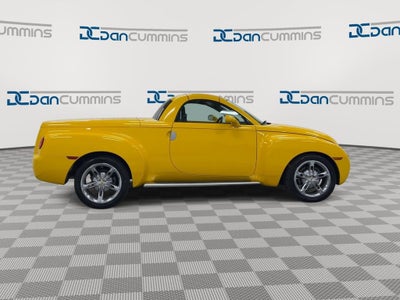 2004 Chevrolet SSR Base