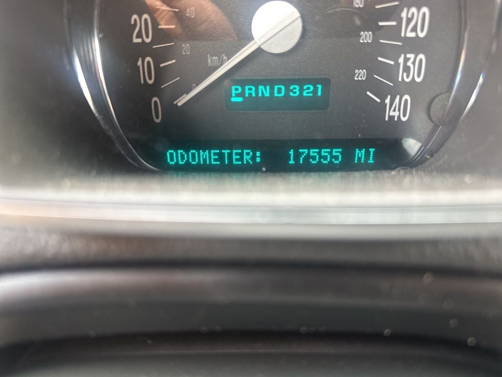 2004 Chevrolet SSR Base