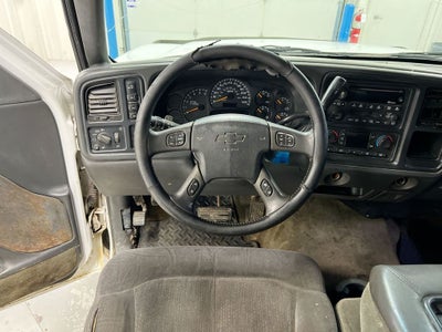 2003 Chevrolet Silverado 2500HD LS