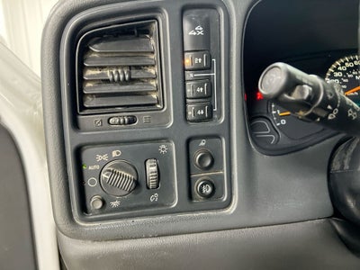 2003 Chevrolet Silverado 2500HD LS