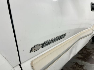 2003 Chevrolet Silverado 2500HD LS