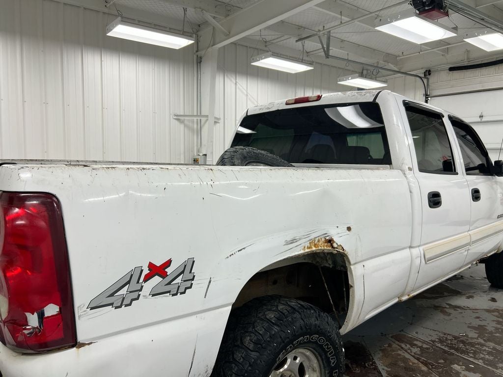 2003 Chevrolet Silverado 2500HD LS