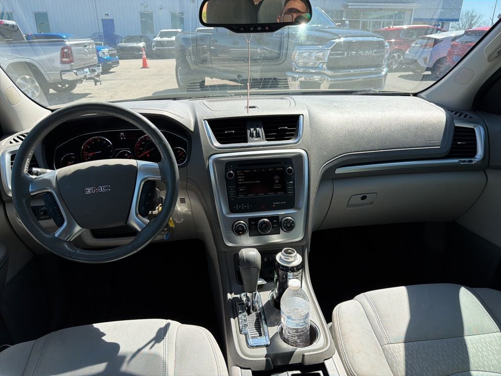 2016 GMC Acadia SLE-2