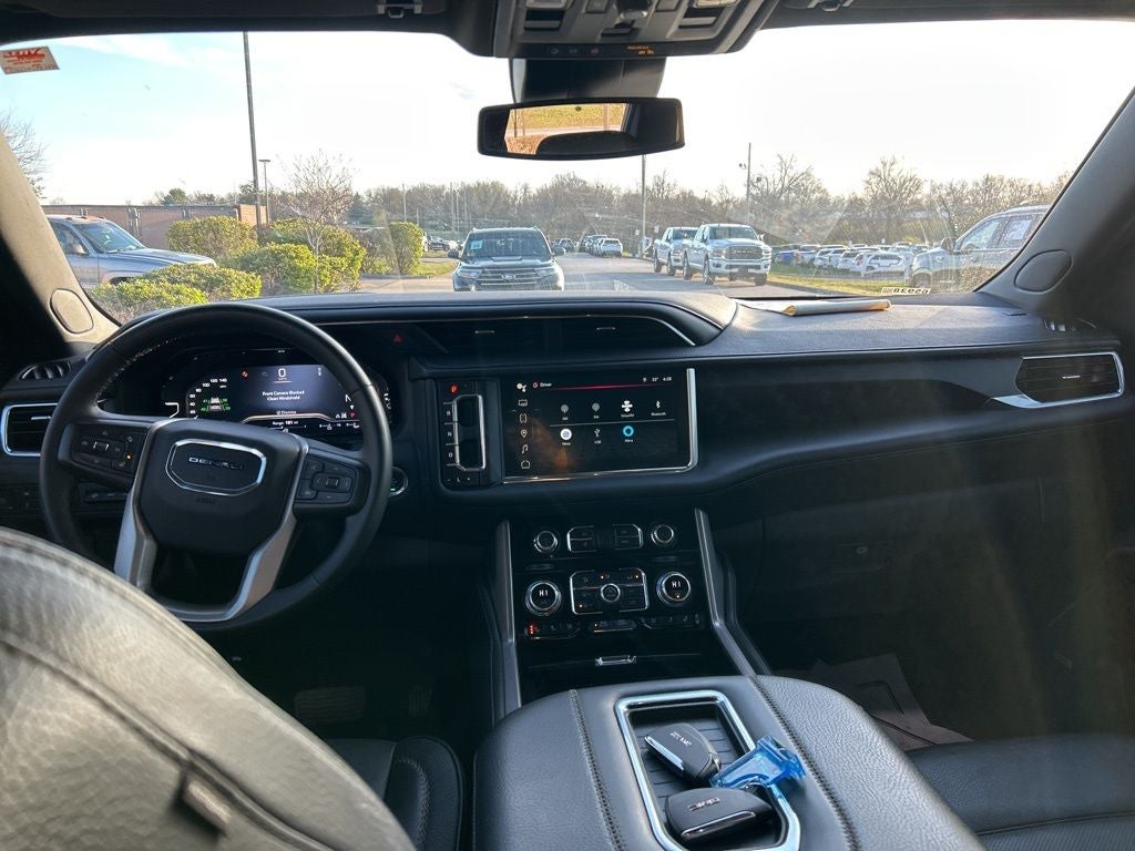 2023 GMC Yukon XL Denali