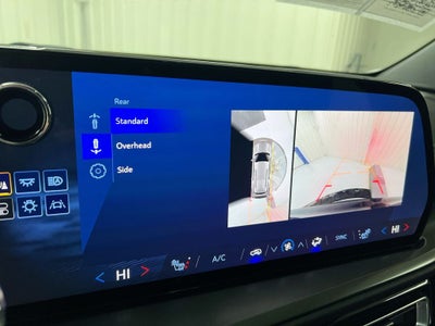 2024 Chevrolet Traverse LS