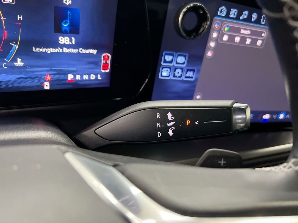 2024 Chevrolet Traverse LS