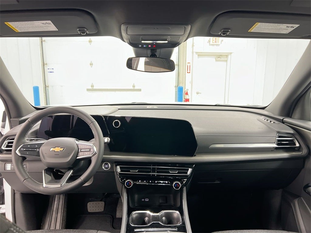 2024 Chevrolet Traverse LS