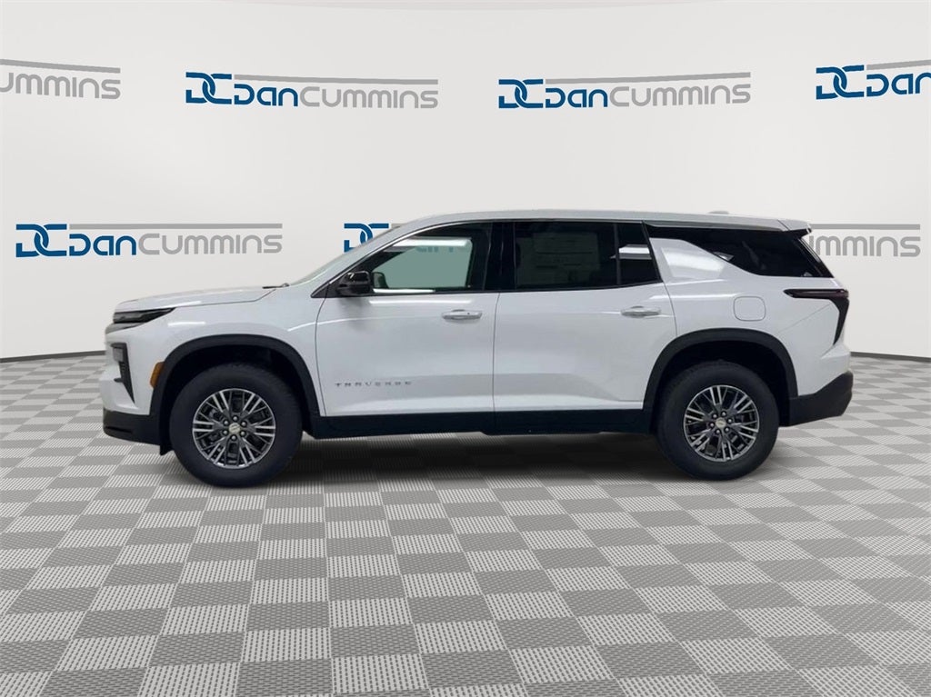 2024 Chevrolet Traverse LS