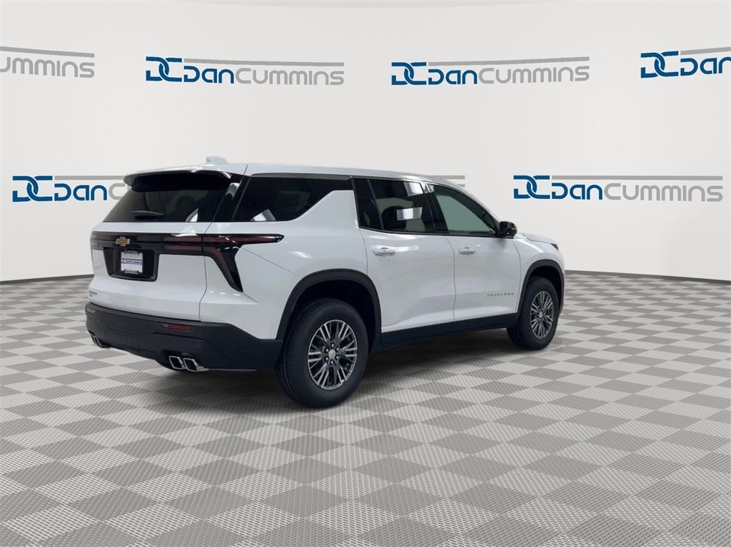 2024 Chevrolet Traverse LS