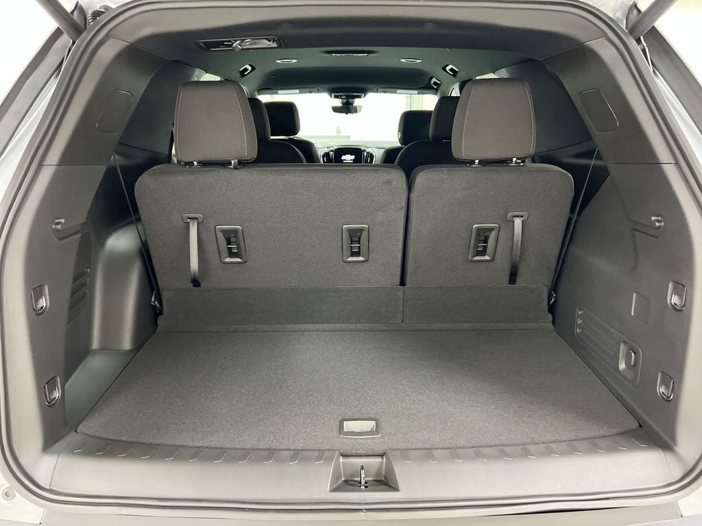 2023 Chevrolet Traverse LT