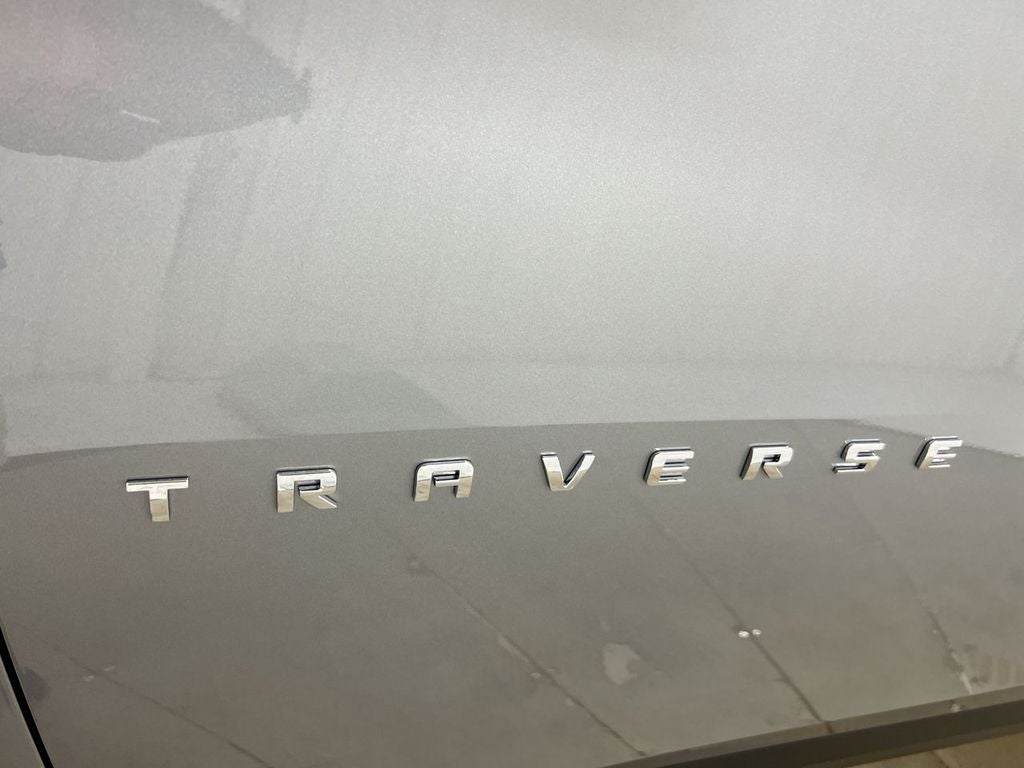 2023 Chevrolet Traverse LT