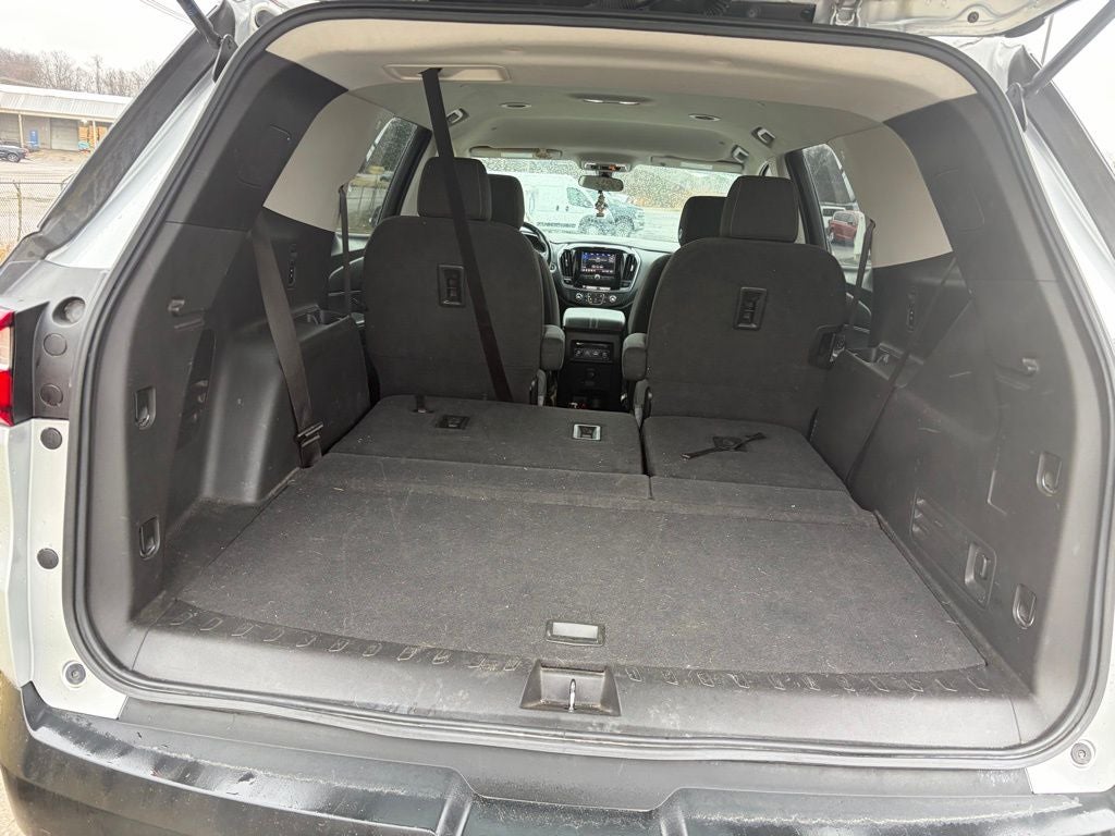 2021 Chevrolet Traverse LT