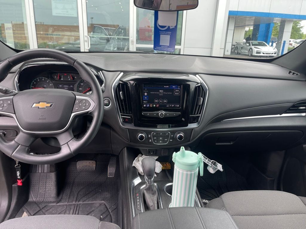 2023 Chevrolet Traverse LT
