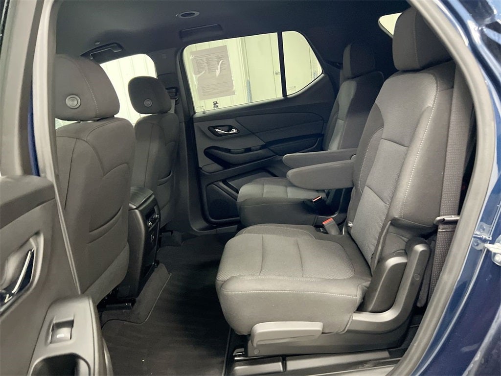 2023 Chevrolet Traverse LT