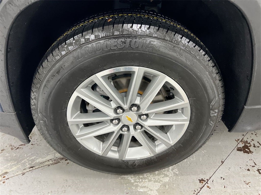 2023 Chevrolet Traverse LT