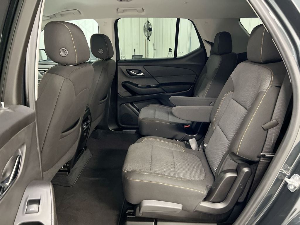 2021 Chevrolet Traverse LT