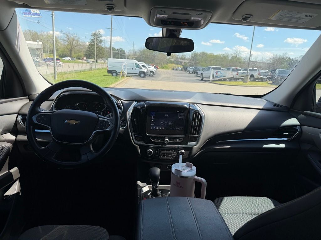 2021 Chevrolet Traverse LT