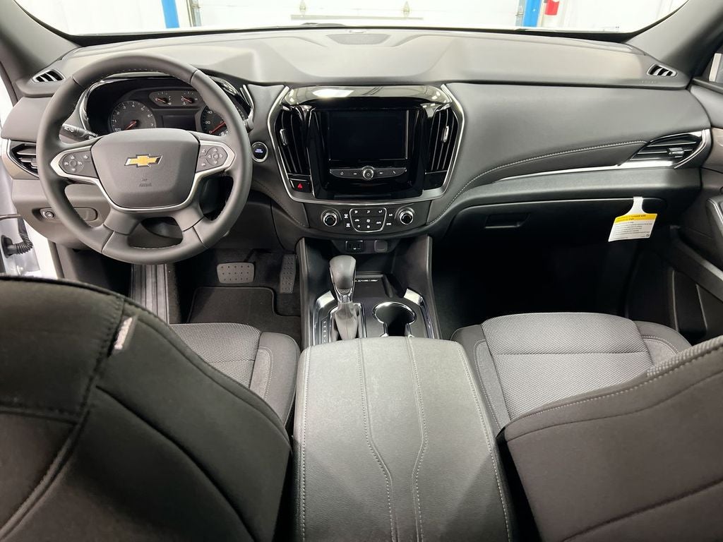 2023 Chevrolet Traverse LT