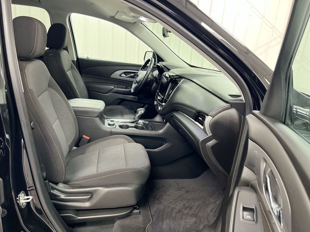 2021 Chevrolet Traverse LT