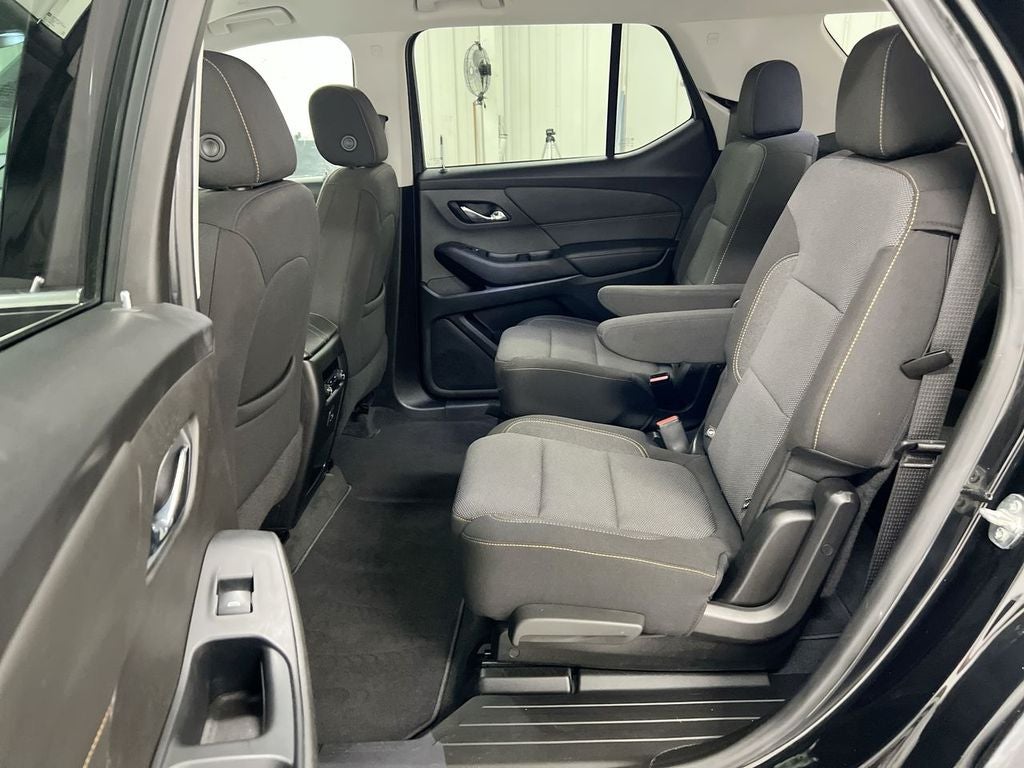 2021 Chevrolet Traverse LT