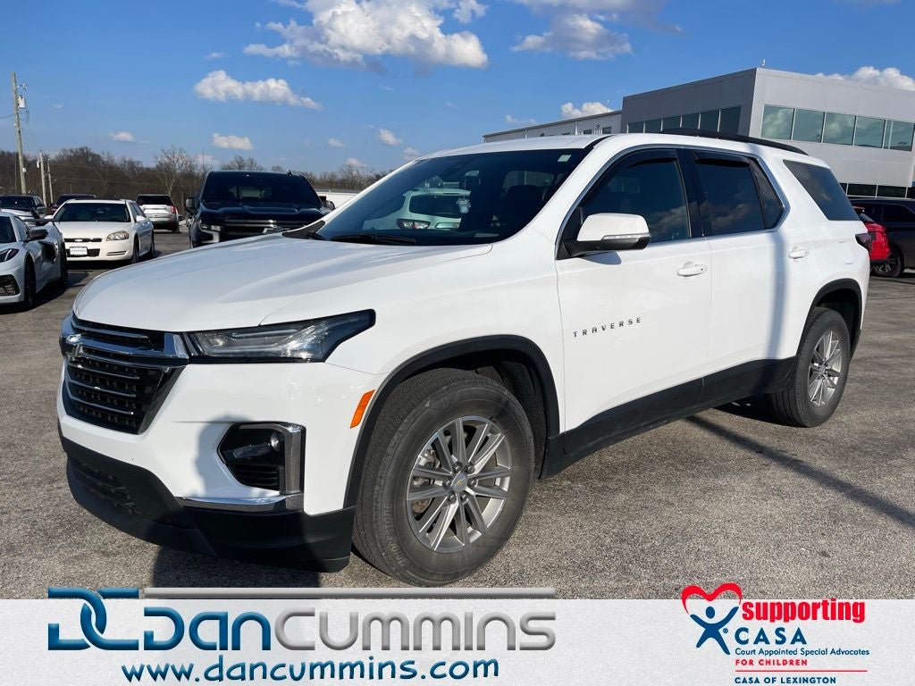 2023 Chevrolet Traverse LT