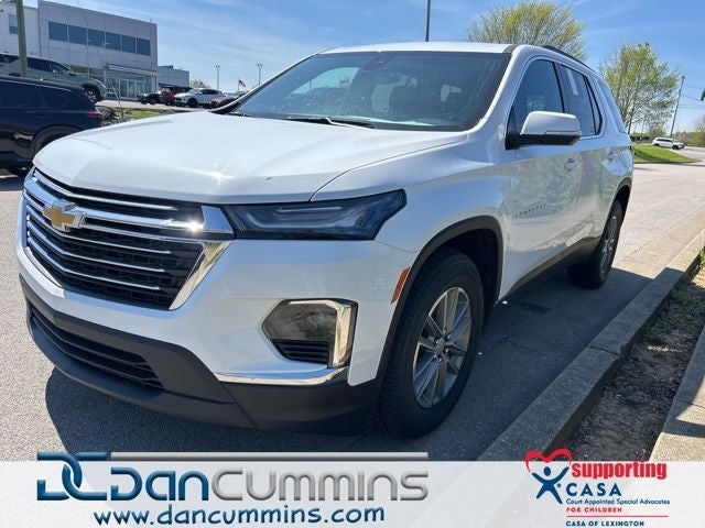 2023 Chevrolet Traverse LT