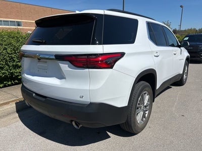 2023 Chevrolet Traverse LT
