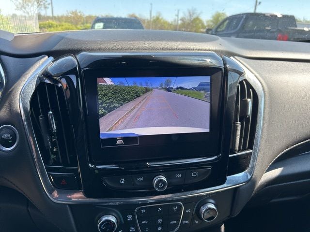 2023 Chevrolet Traverse LT
