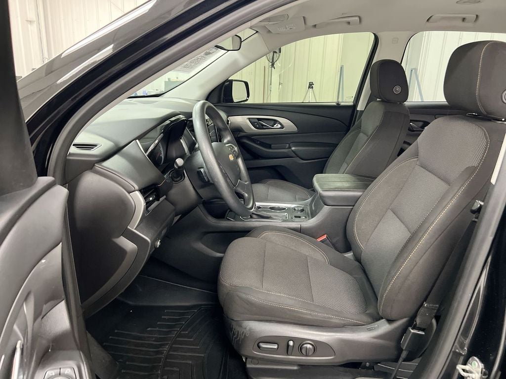 2018 Chevrolet Traverse LS