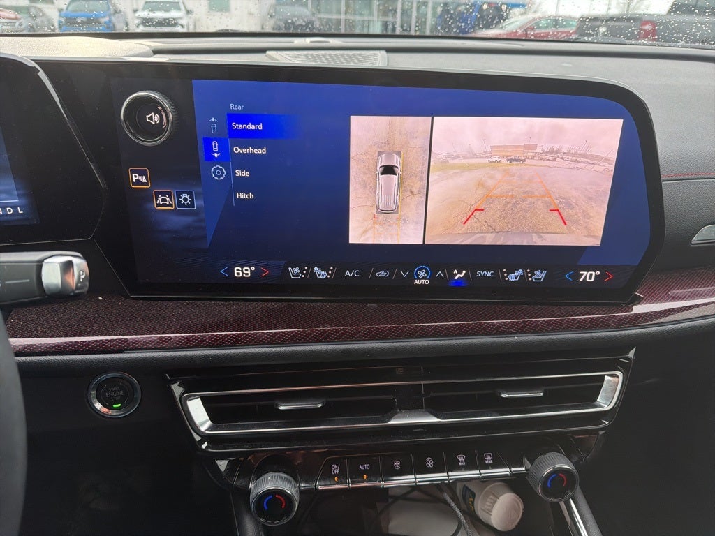 2025 Chevrolet Traverse RS