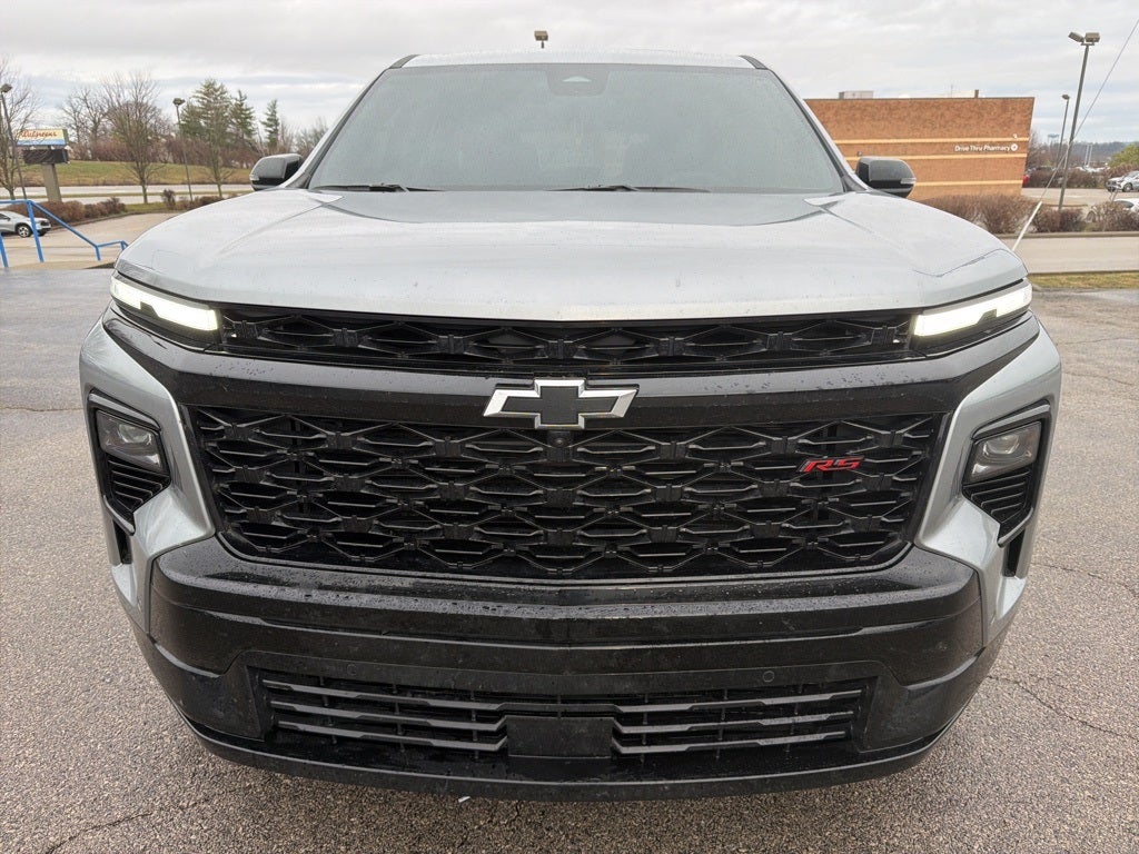 2025 Chevrolet Traverse RS