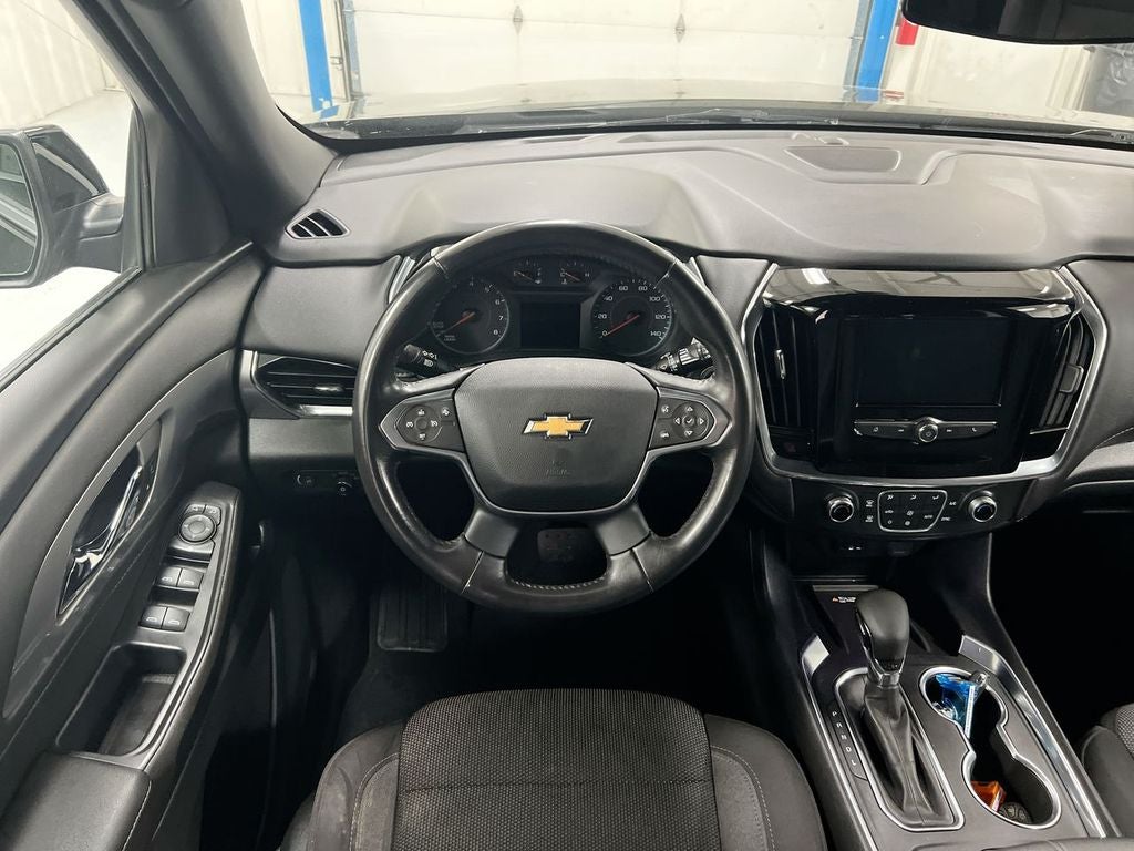 2022 Chevrolet Traverse LT