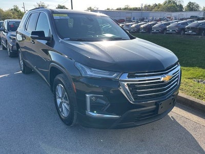 2022 Chevrolet Traverse LT