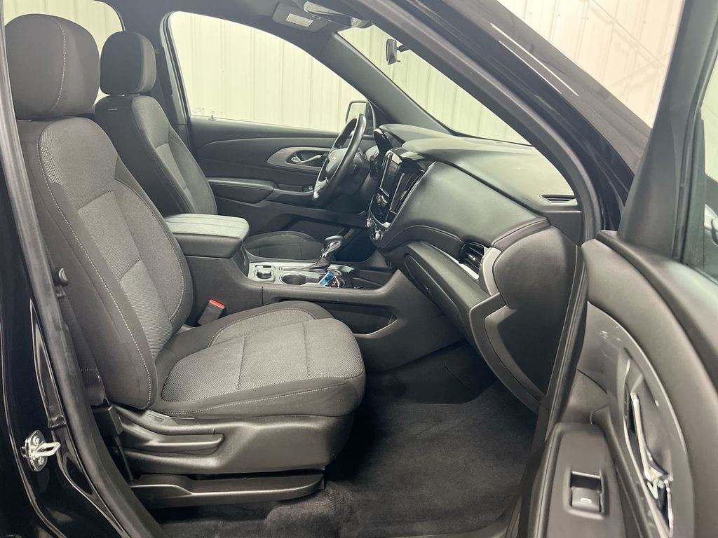 2022 Chevrolet Traverse LT