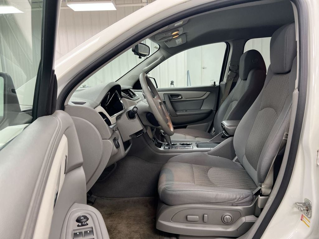 2015 Chevrolet Traverse LS