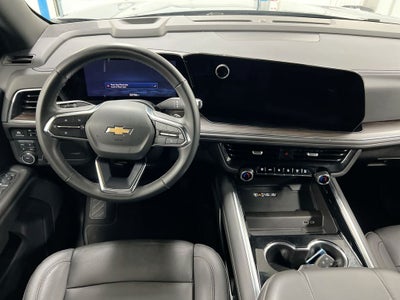 2025 Chevrolet Suburban LT