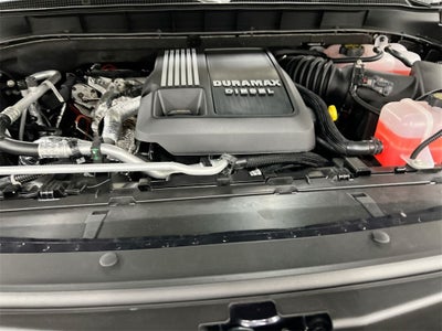 2025 Chevrolet Suburban RST