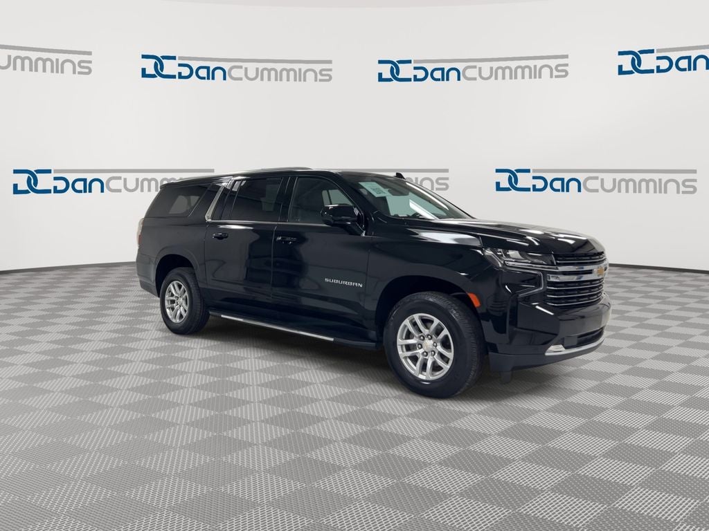 2024 Chevrolet Suburban LT