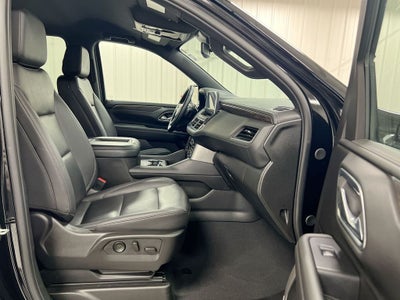 2024 Chevrolet Suburban LT