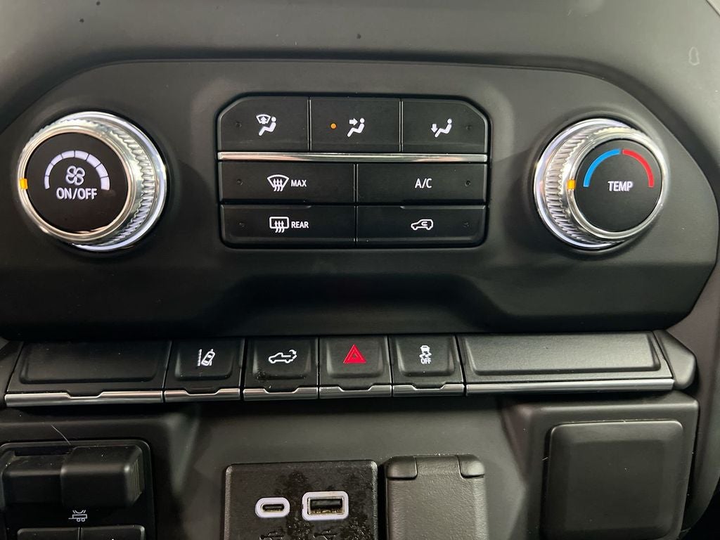 2024 GMC Sierra 2500HD Pro